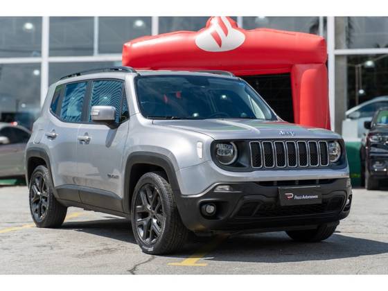 JEEP RENEGADE 1.8 16V FLEX LONGITUDE 4P AUTOMÁTICO